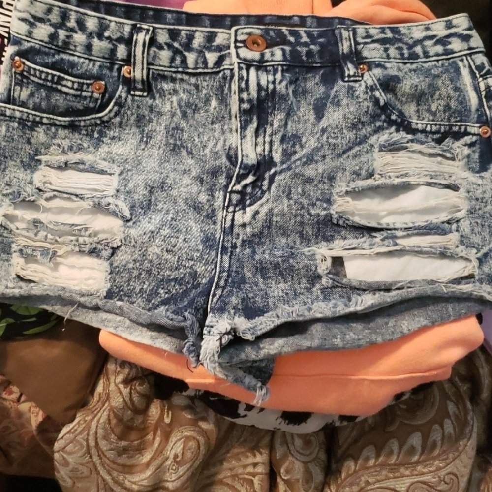 Forever 21 Jean distressed shorts
